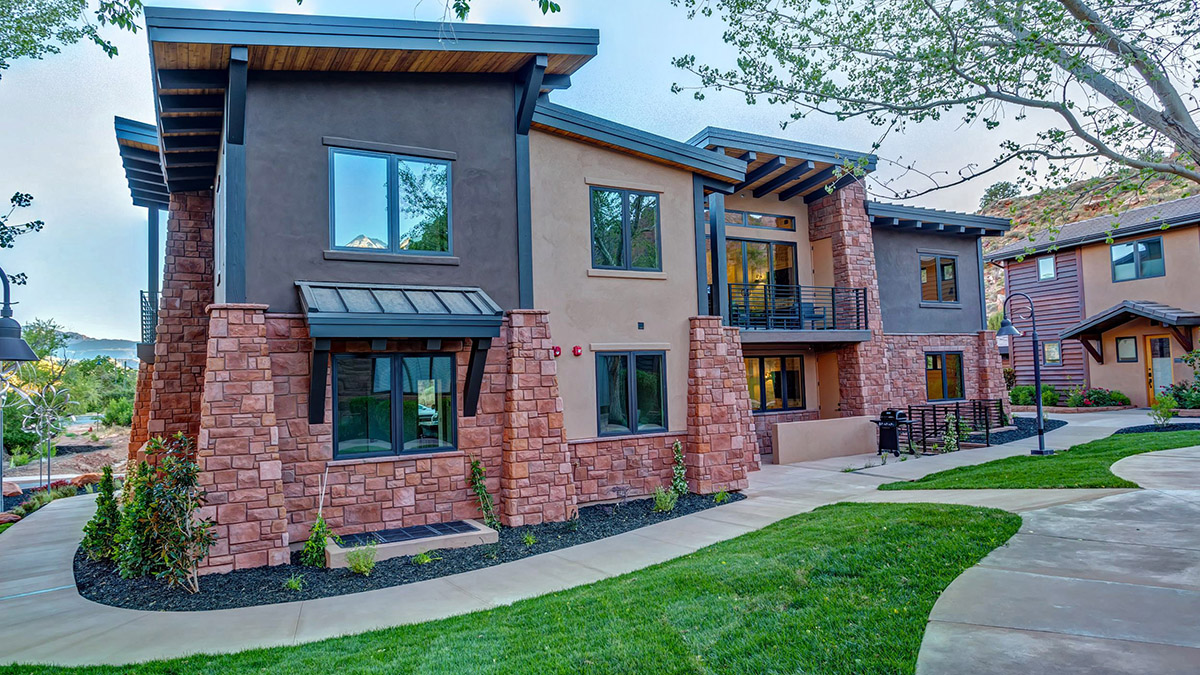 Angels Landing Villa Gallery LaFave